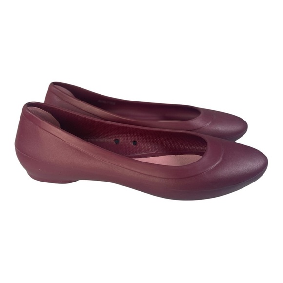Crocs Women’s Brooklyn Burgundy Colored Slip On Casual Flats - Picture 1 of 9